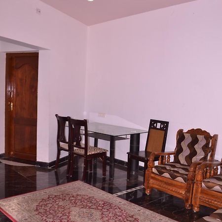 Yuga Guest House Kuttalam  Exterior photo