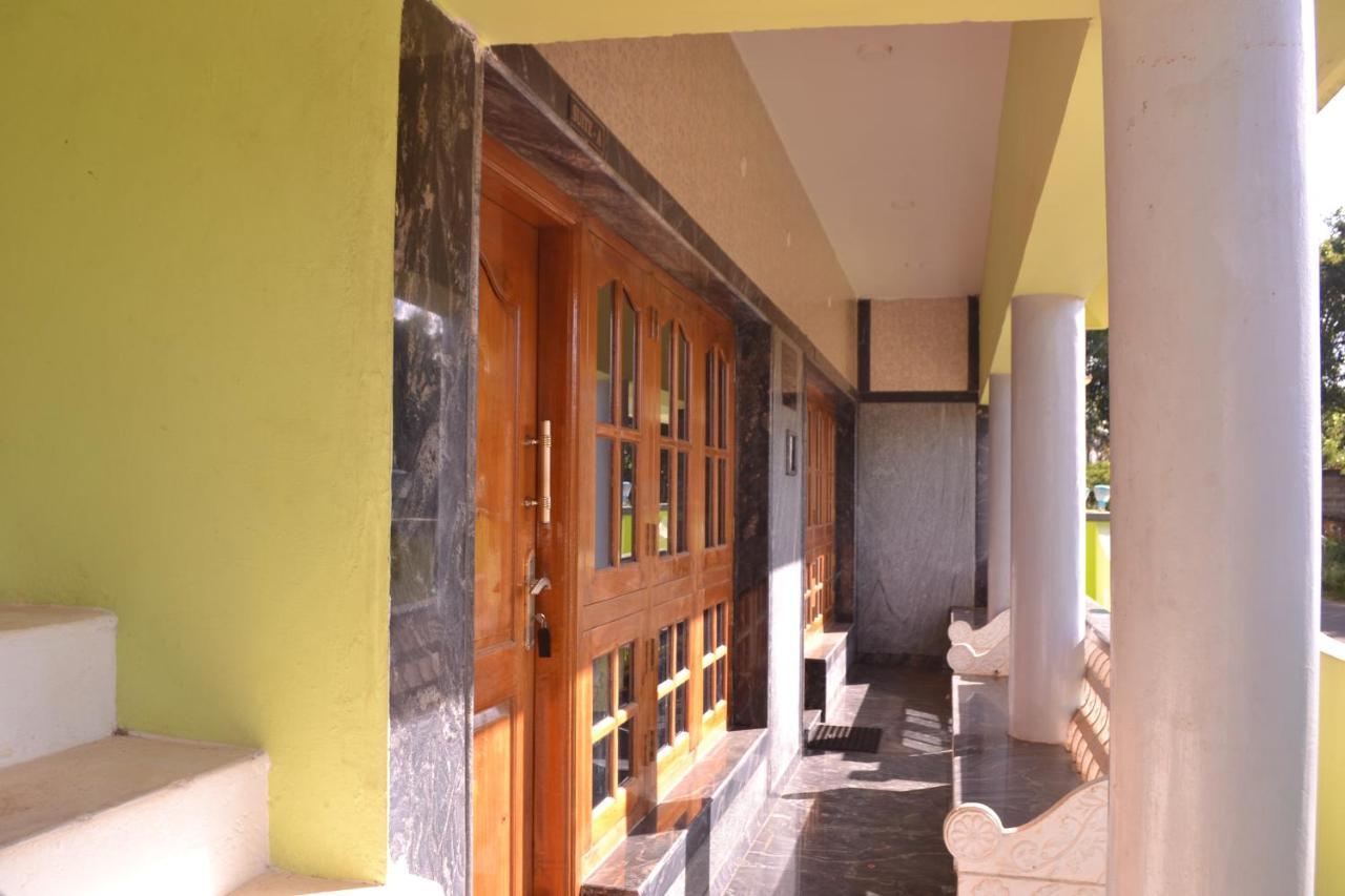 Yuga Guest House Kuttalam  Exterior photo